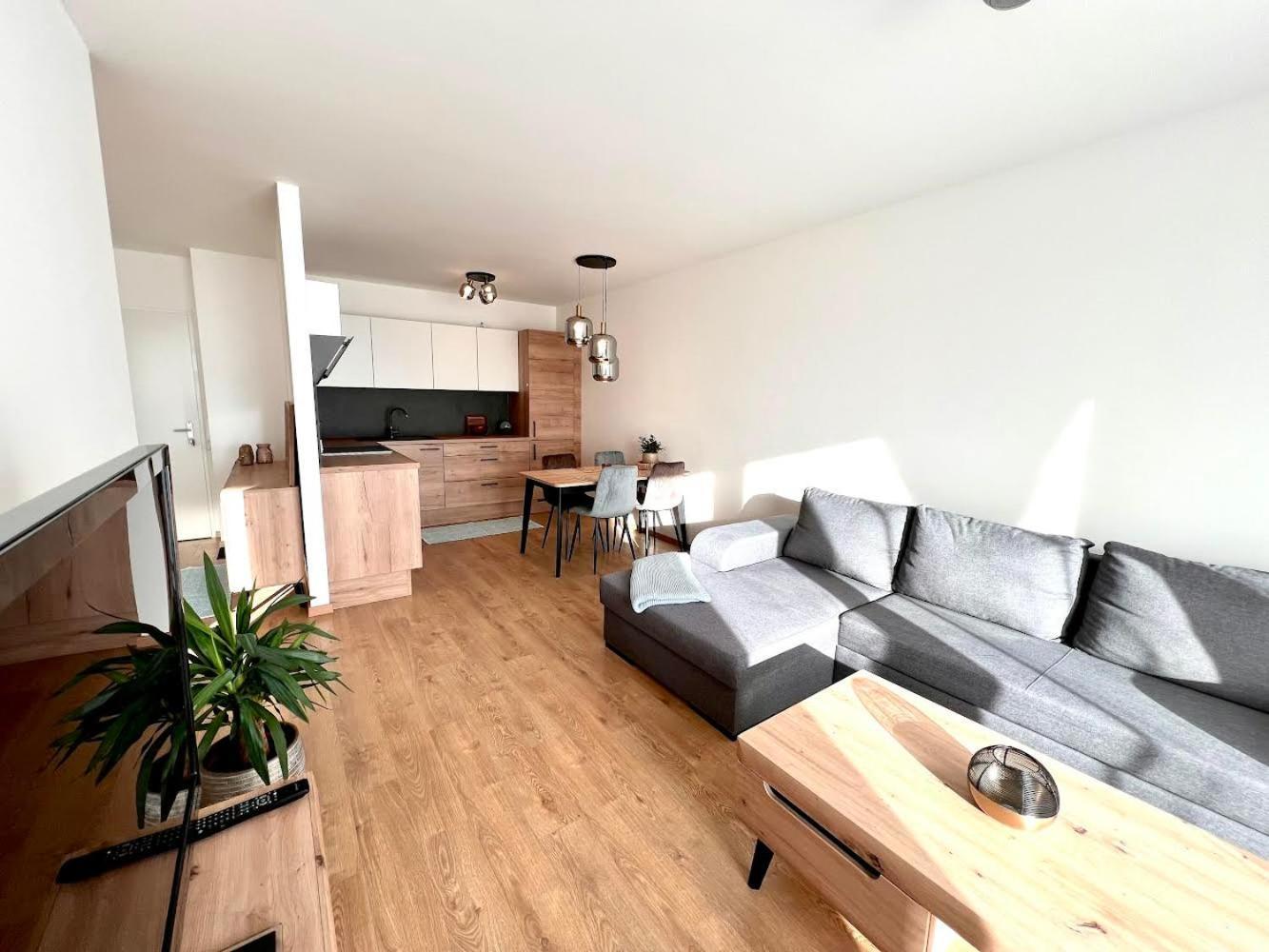 Ar Albelli House Appartement Košice Buitenkant foto